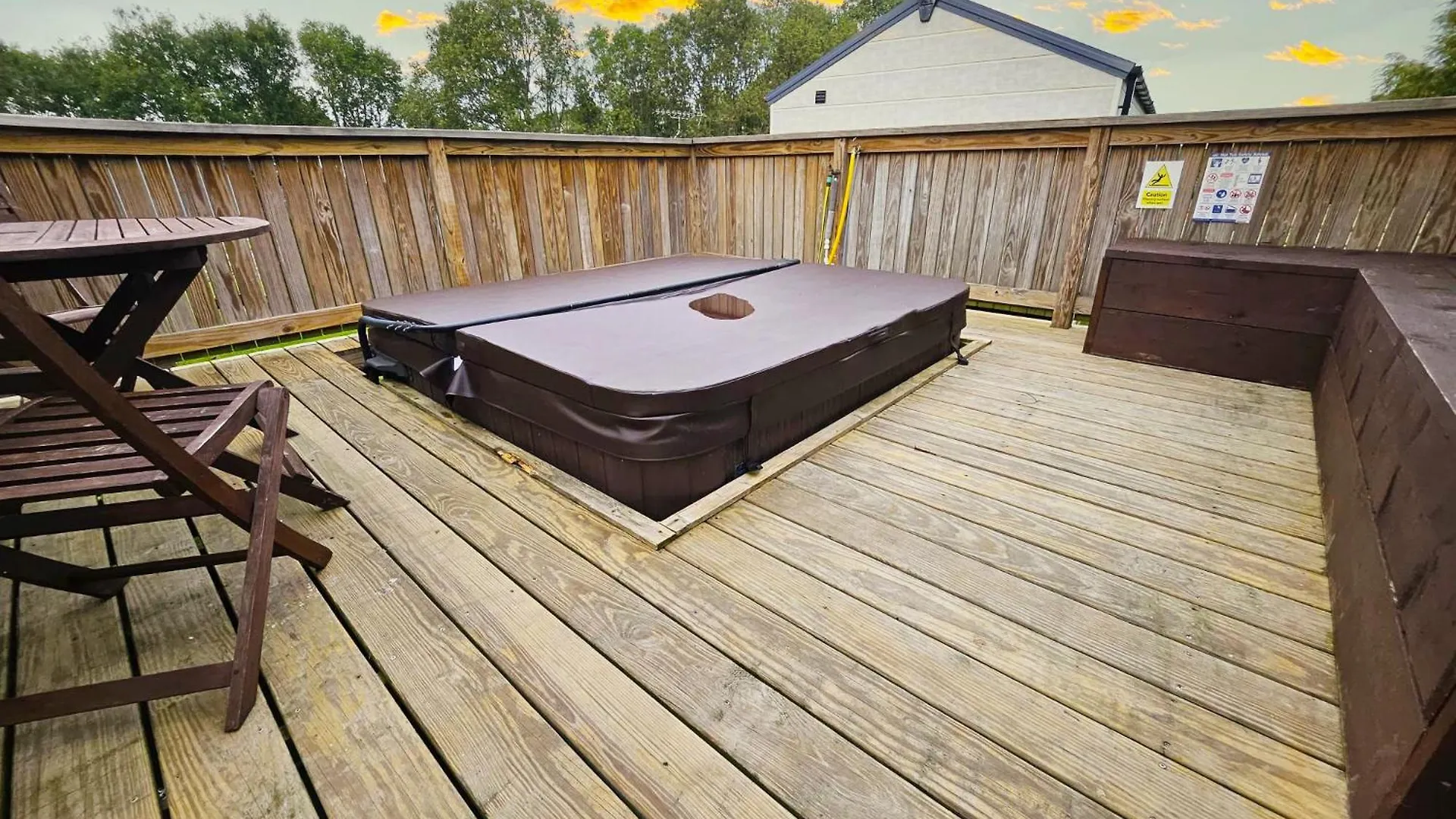 Villa Applegrove Country Park, Scarborough With Private Hot Tubs Burniston