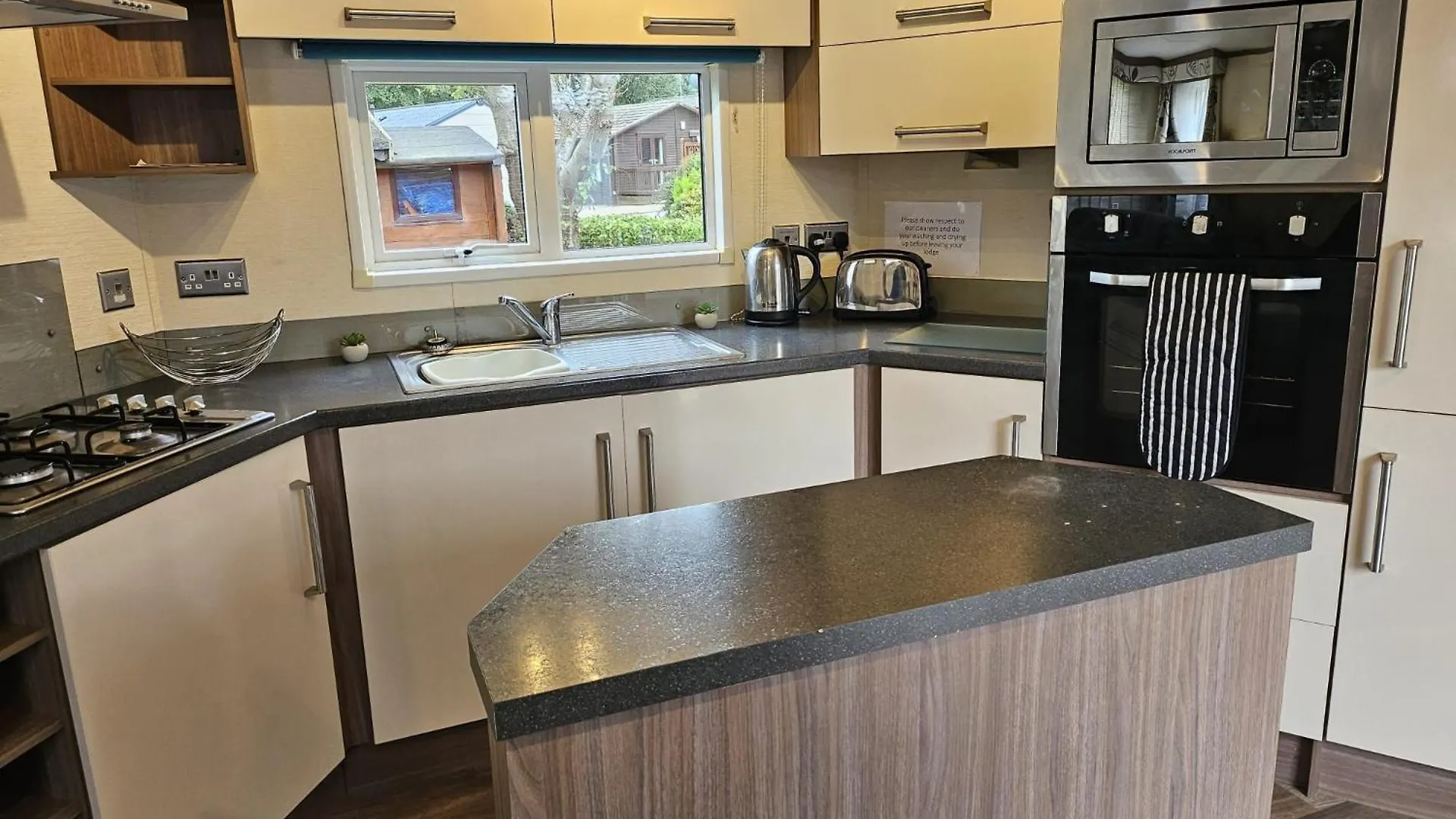 Villa Applegrove Country Park, Scarborough With Private Hot Tubs Burniston