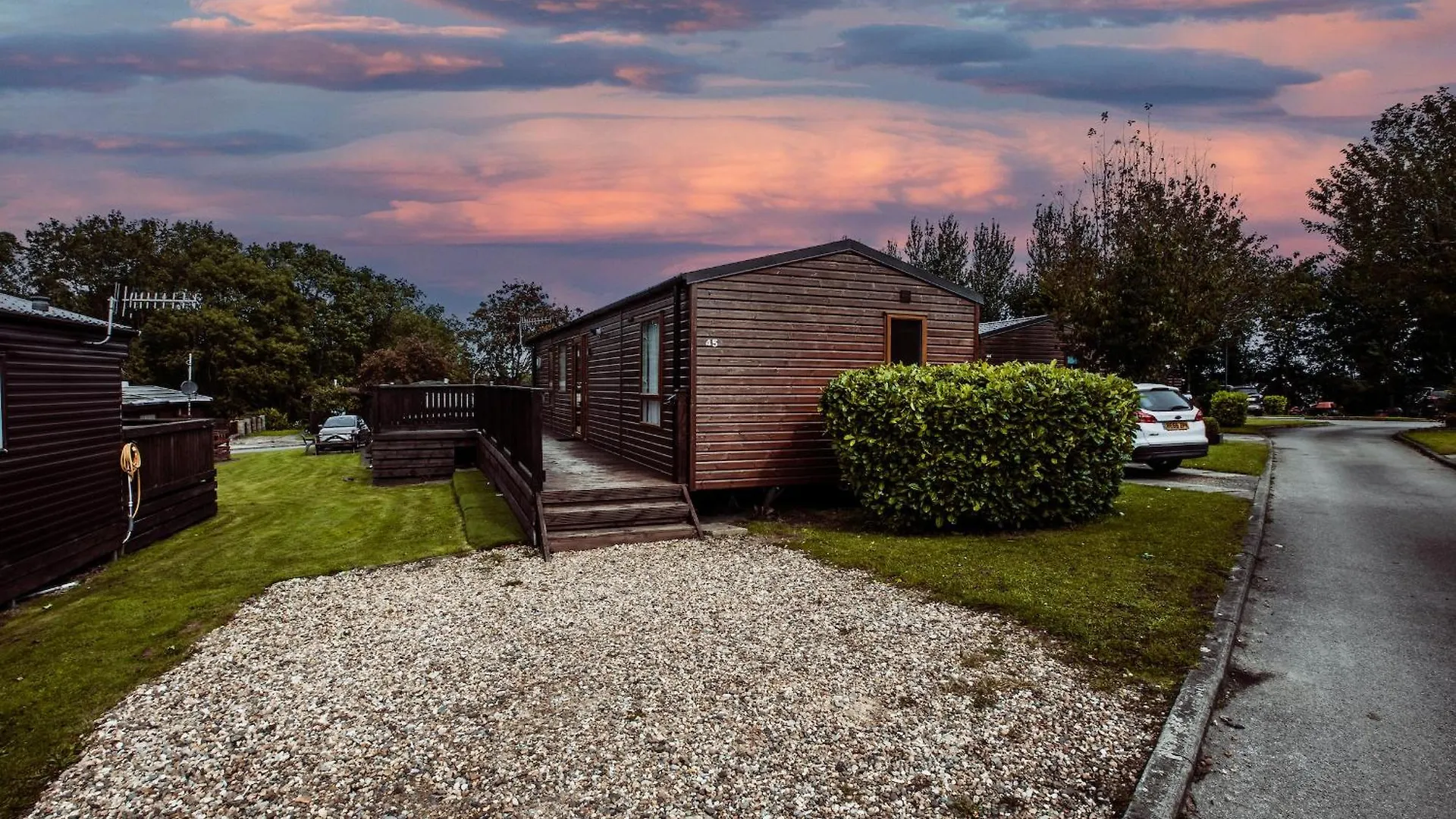 Villa Applegrove Country Park, Scarborough With Private Hot Tubs Burniston